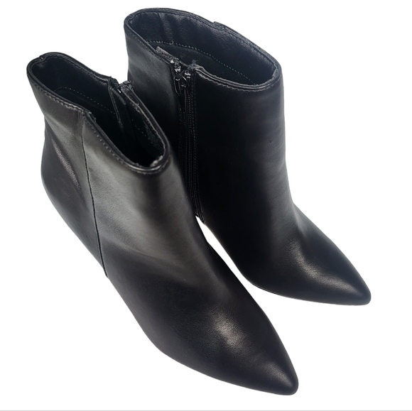 XOXO Tylie Clean Ankle Dress Bootie Black 7 - Picture 5 of 6